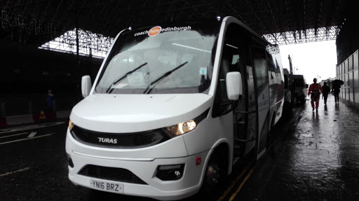 Minibus rentals with driver in Manchester
