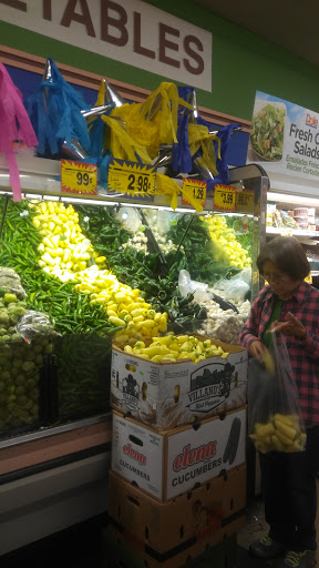 Grocery Store «Food City», reviews and photos, 12321 NW Grand Ave, El Mirage, AZ 85335, USA