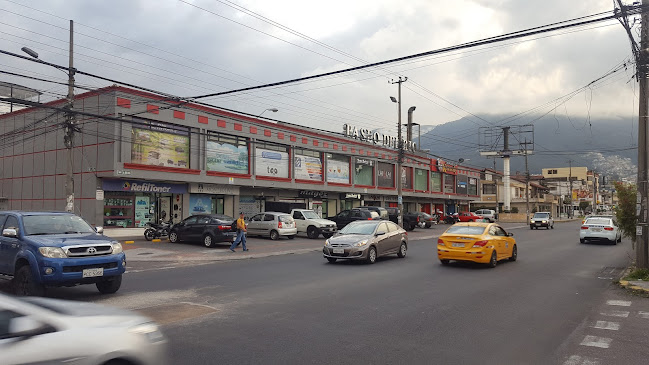 Paseo Del Rio - Quito