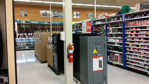 Sporting Goods Store «Academy Sports + Outdoors», reviews and photos, 145 Moss Grove Blvd, Knoxville, TN 37922, USA