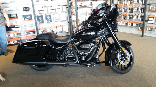 Harley-Davidson Dealer «Route 43 Harley-Davidson», reviews and photos, 3736 S Taylor Dr, Sheboygan, WI 53081, USA