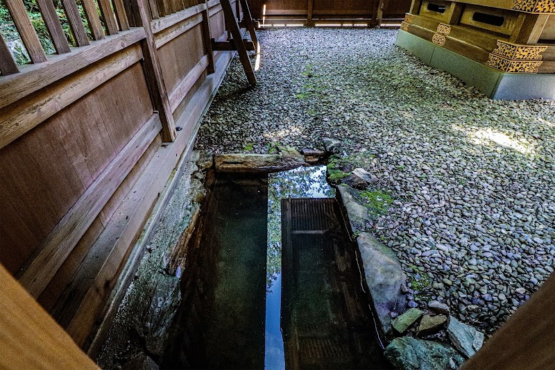 日本武尊みそぎの泉