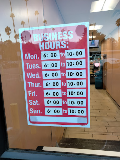 Convenience Store «7-Eleven», reviews and photos, 1661 E Colorado Blvd, Pasadena, CA 91106, USA