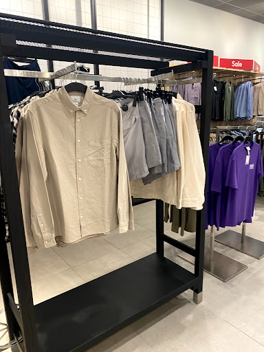 Outlet Mall «The Outlet Shops of Grand River», reviews and photos, 6200 Grand River Pkwy, Leeds, AL 35094, USA