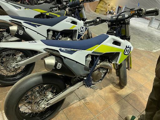 Motorcycle Dealer «Tri-County Powersports», reviews and photos, 6176 Condor Dr, Moorpark, CA 93021, USA