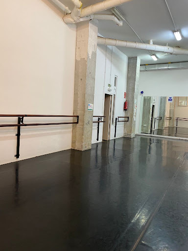 Imagen del negocio El Garaje de Pablo Fornell, Centro de Creación, Danza y Movimiento en Cádiz, Cádiz