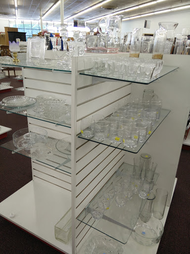 Thrift Store «The Salvation Army Family Store & Donation Center», reviews and photos