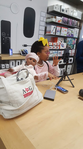 Computer Store «Apple Willowbrook Mall», reviews and photos, 2000 Willowbrook Dr, Houston, TX 77064, USA