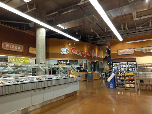 Grocery Store «Fresh Thyme Farmers Market - Milwaukee», reviews and photos, 470 E Pleasant St, Milwaukee, WI 53202, USA