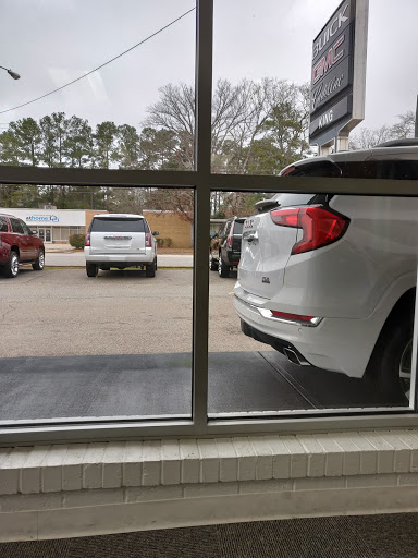 Car Dealer «King Cadillac Buick GMC», reviews and photos, 1700 W Evans St, Florence, SC 29501, USA