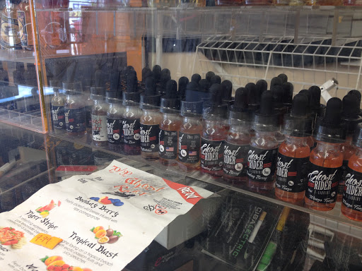 Tobacco Shop «AM SMOKE SHOP», reviews and photos, 1401 State St, Orem, UT 84057, USA