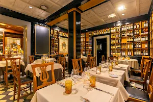 Olio Restaurant image