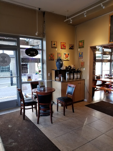 Coffee Shop «Carls Coffee», reviews and photos, 715 NW Beach Dr, Newport, OR 97365, USA
