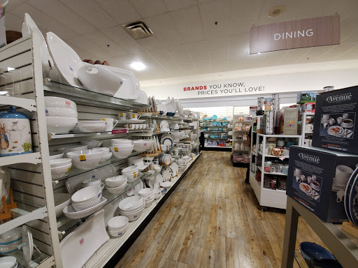 Department Store «T.J. Maxx», reviews and photos, 7250 W Dempster St, Morton Grove, IL 60053, USA