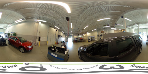 Car Dealer «Metropolitan Ford of Eden Prairie», reviews and photos, 12477 Plaza Dr, Eden Prairie, MN 55344, USA