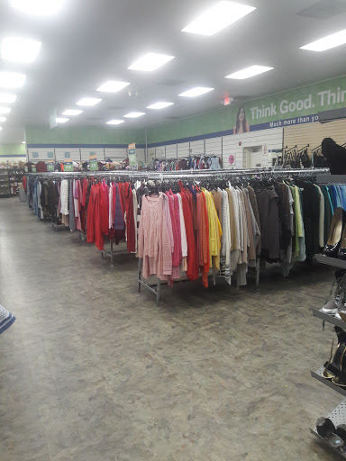 Thrift Store «Goodwill, Serving the People of Southern Los Angeles County», reviews and photos