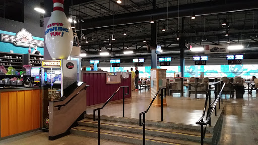 Restaurant «Lanes Trains And Automobiles», reviews and photos, 450 Butler Dr, Murfreesboro, TN 37127, USA