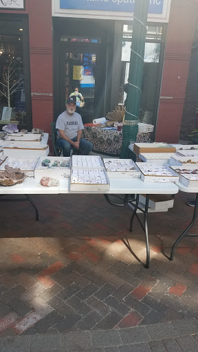 Gift Shop «Crossroads Gifts & Wellness», reviews and photos, 131 & 133 Jay St, Schenectady, NY 12305, USA