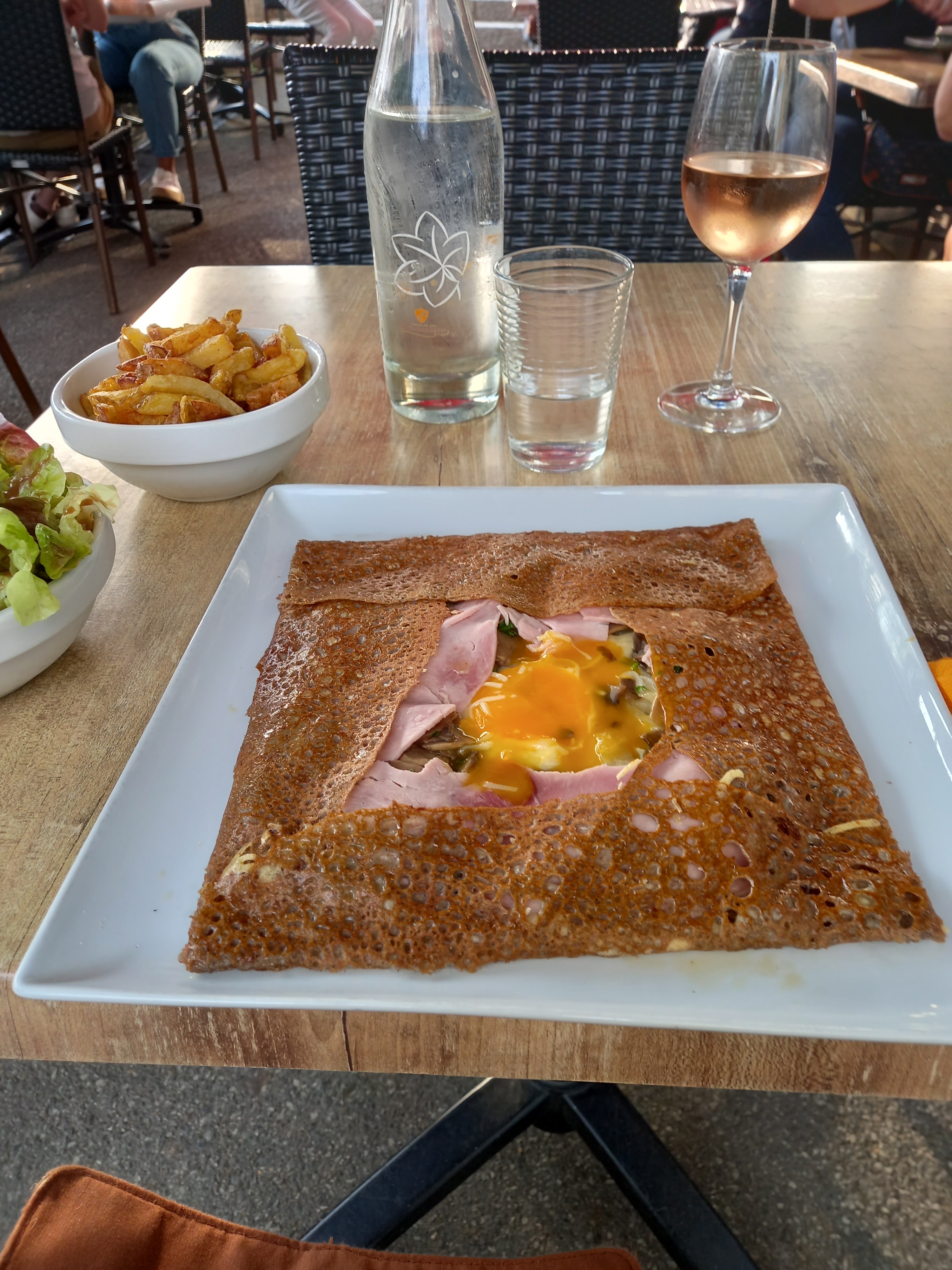 Photo n° 2 de l'avis de mademoiselle.o fait le 19/07/2018 à 15:31