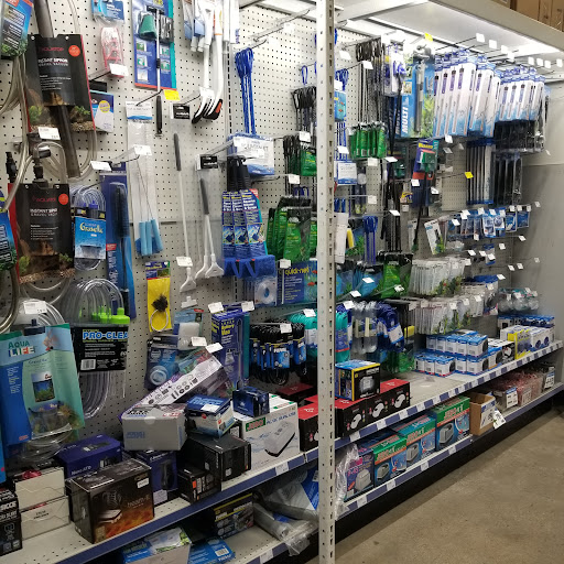 Pet Supply Store «Pet Supreme», reviews and photos, 12823 Foothill Blvd, Sylmar, CA 91342, USA