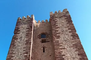 Tower of Aragón image