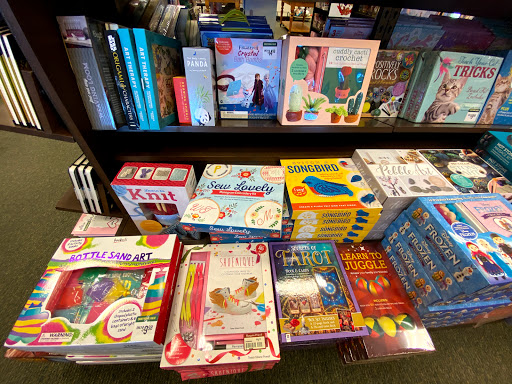 Book Store «Barnes & Noble», reviews and photos, 11090 E Foothill Blvd, Rancho Cucamonga, CA 91730, USA