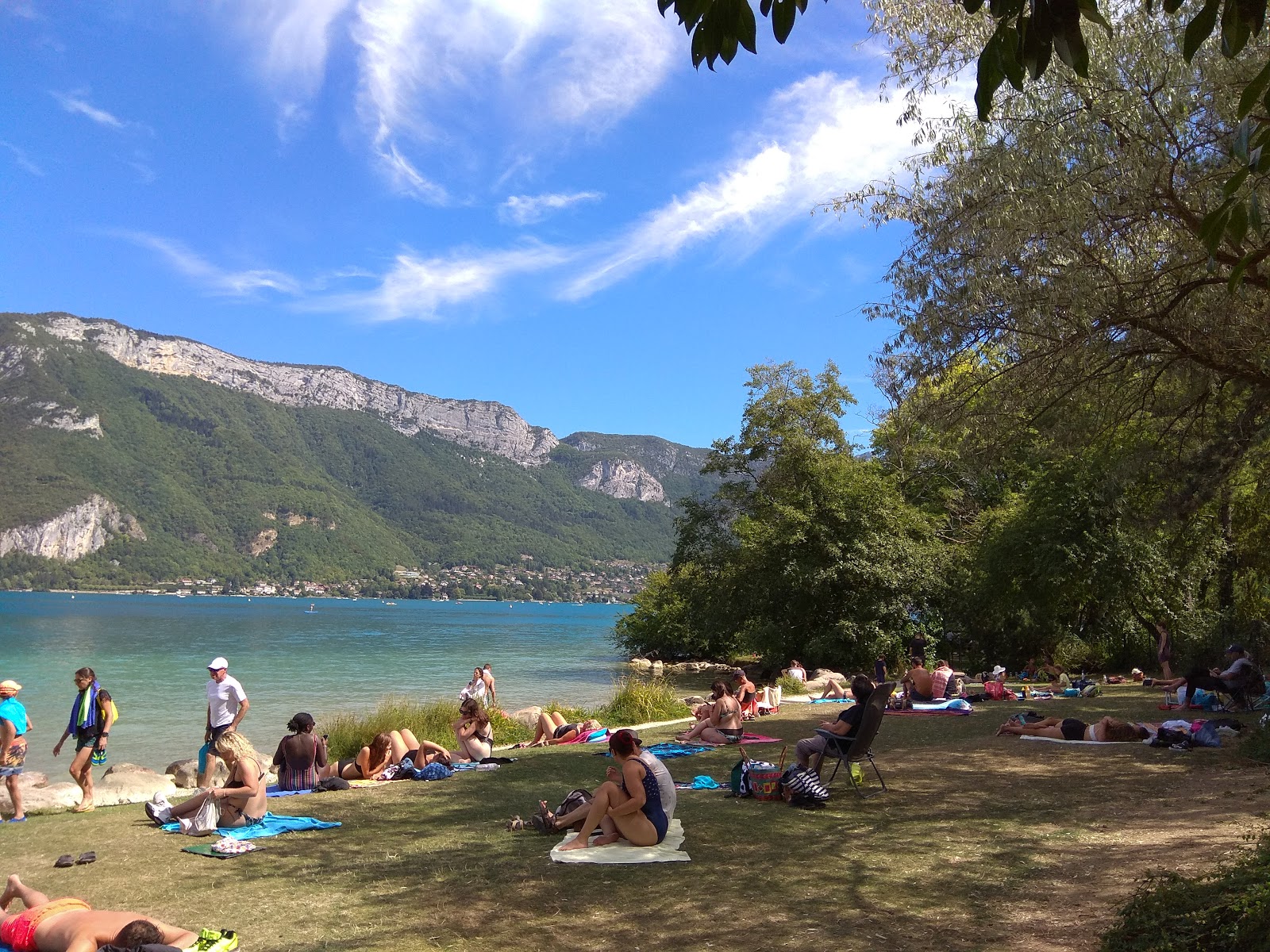 Fotografie cu Plage des Marquisats și așezarea