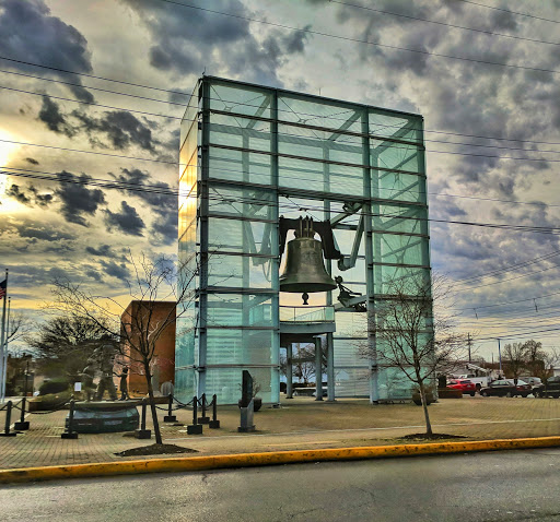 Tourist Attraction «World Peace Bell Center», reviews and photos, 425 York St, Newport, KY 41071, USA