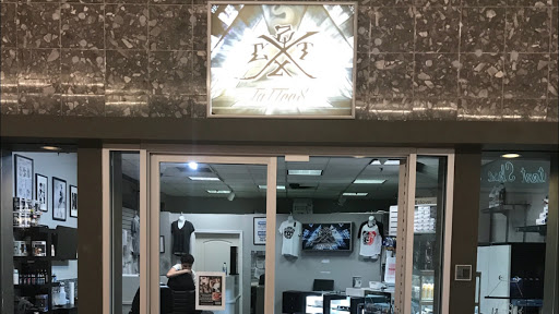 2 EXTREME TATTOOS UNIVERSITY MALL