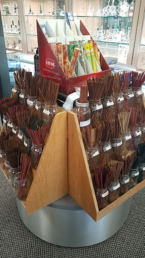 Tobacco Shop «Hempire State Smoke Shop», reviews and photos, 2340 Lyell Ave, Rochester, NY 14606, USA