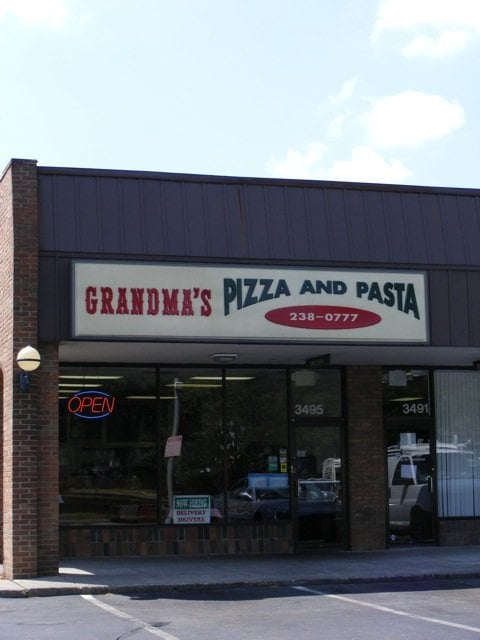 Grandmas Pizza & Pasta