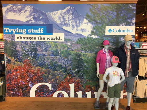 Sportswear Store «Columbia Sportswear Outlet Store at Tanger Outlet Center», reviews and photos, 6699 N Landmark Dr e, Park City, UT 84098, USA