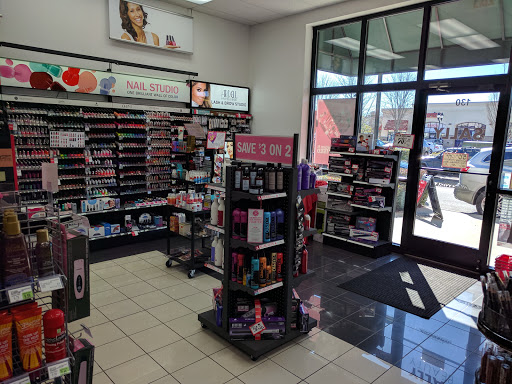 Beauty Supply Store «Sally Beauty», reviews and photos, 10011 Biddick Ln #130, Huntersville, NC 28078, USA