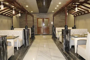 Grill to Chill - Best Restaurant in Rishikesh, Best Bar in Rishikesh, Best Banquet Hall in Rishikesh, Hotel Room in Rishikesh image