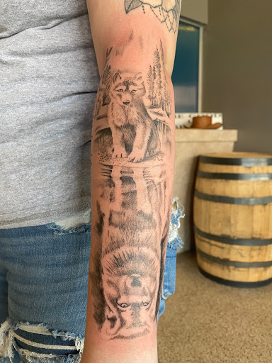 Explore gold tattoo ideas, creative tattoo ideas in Clarksville, available at Uncle Bobs Tattoos