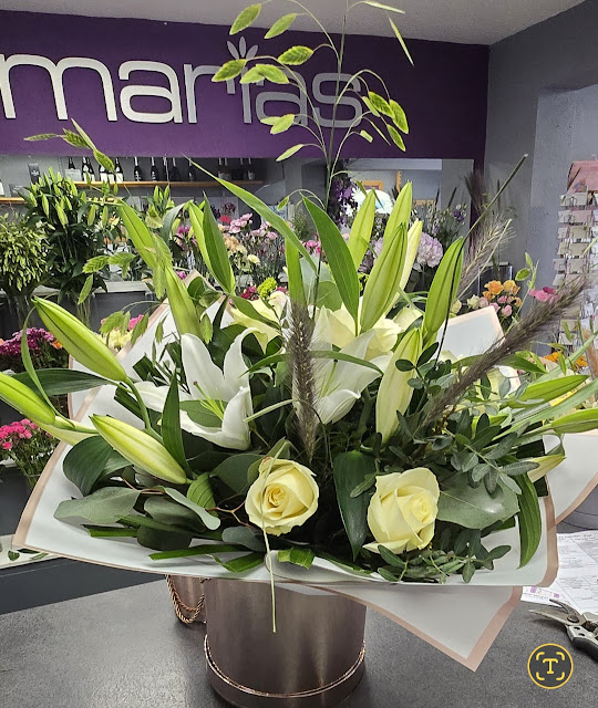 Marias Flowers & Gifts