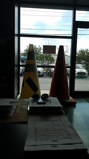 Car Dealer «Ferman MINI of Tampa Bay», reviews and photos, 31320 US-19, Palm Harbor, FL 34684, USA