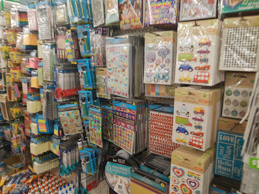 Dollar Store «Dollar Tree», reviews and photos, 21800 Towncenter Plaza #237, Sterling, VA 20164, USA