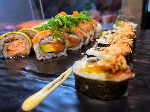 Sushi by Carlos Ramirez | sushi Medellín