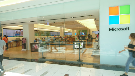 Shopping Mall «The Galleria», reviews and photos, 5085 Westheimer Rd, Houston, TX 77056, USA