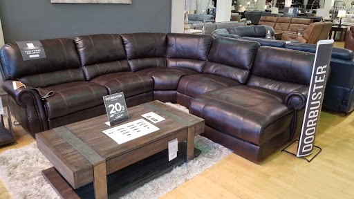 Furniture Store «American Signature Furniture», reviews and photos, 1924 W International Speedway Blvd, Daytona Beach, FL 32114, USA