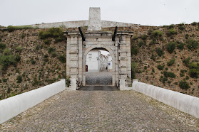 Porta de Évora