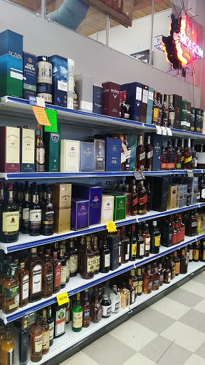 Liquor Store «Billerica Liquors», reviews and photos, 245 Boston Rd, North Billerica, MA 01862, USA