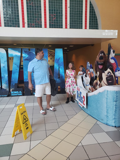 Movie Theater «Regal Cinemas Mall Of Georgia 20 IMAX & RPX», reviews and photos, 3333 Buford Dr NE #3000, Buford, GA 30519, USA