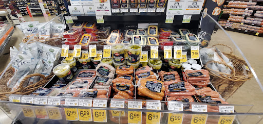 Grocery Store «Tom Thumb», reviews and photos, 612 Grapevine Hwy, Hurst, TX 76054, USA