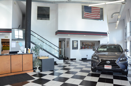 Used Car Dealer «Schoepp Motors Northeast», reviews and photos, 1518 N Stoughton Rd, Madison, WI 53704, USA