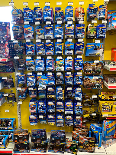Toy Store «Hub Hobby Center», reviews and photos, 82 Minnesota Ave, St Paul, MN 55117, USA