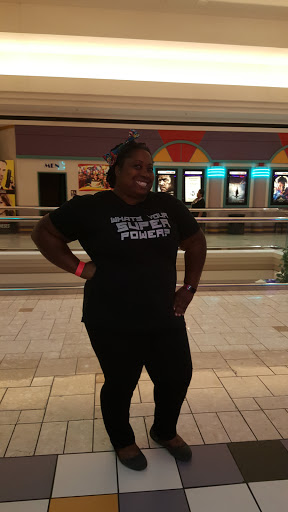 Movie Theater «Regal MacArthur Center Stadium 18 & RPX», reviews and photos, 300 Monticello Ave #330, Norfolk, VA 23510, USA