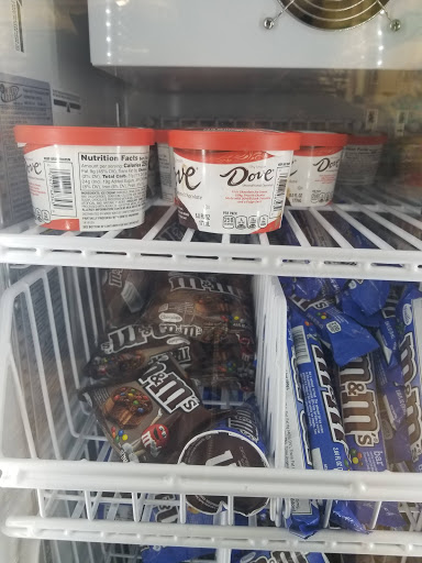 Dollar Store «Dollar Tree», reviews and photos, 15032 South La Grange Road, Orland Park, IL 60462, USA