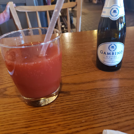 American Restaurant «Cracker Barrel Old Country Store», reviews and photos, 40 Frontage Rd, Lafayette, IN 47905, USA